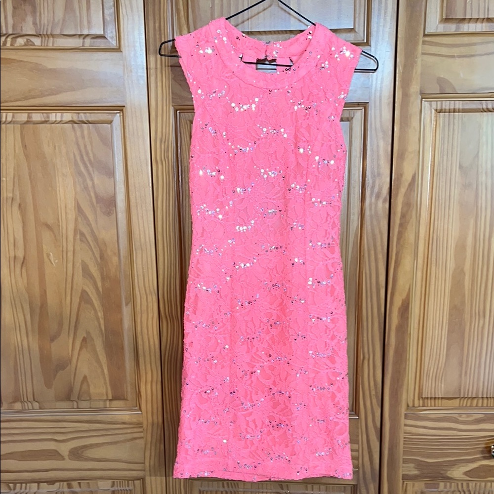 Jodi Kristopher Pink Sheath Midi Dress Crew Neck Cap Sleeve